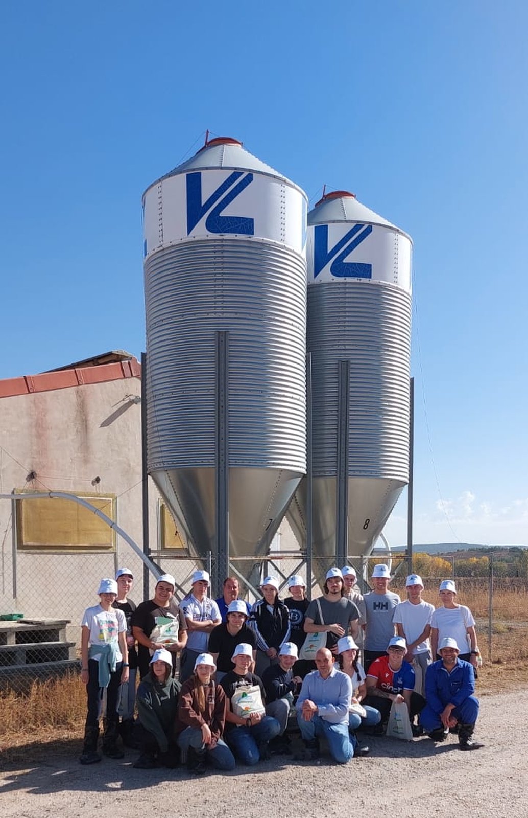 la-ubu-refuerza-su-colaboraci-n-con-el-grupo-vall-companys-en-formaci-n